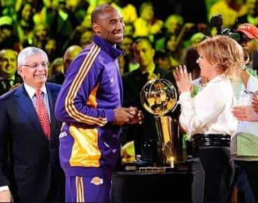 Jeannie Buss Los Angeles Lakes president